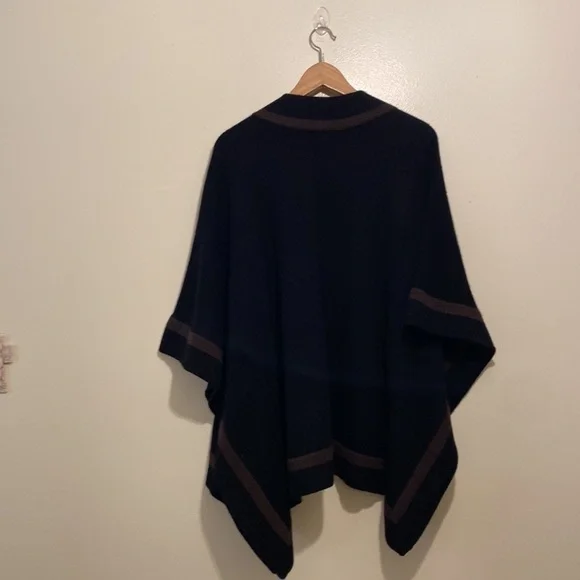 Neiman Marcus Black and Brown Cashmere Kimono Sleeves wrap . Size S/ M - Picture 3 of 7